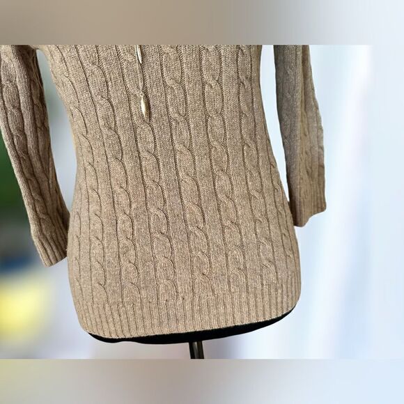 J Crew Merino Wool Cableknit V-Neck Sweater Size S - Picture 6 of 14